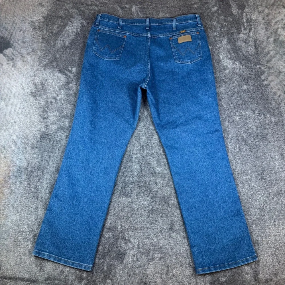 Wrangler Five Star Premium Denim Mens 42x32 Regular Fit Straight Leg Blue Jeans